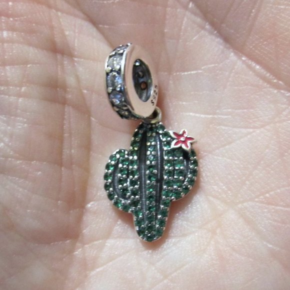 Cactus Charm Bead~Sterling Silver & Cubic Zirconia's~STUNNING!! - Picture 1 of 8